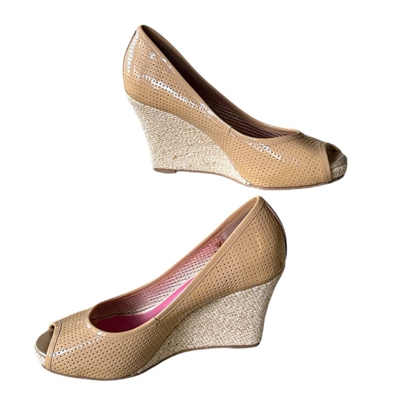 Lilly Pulitzer Resort Chic Perforated Patent Leather & Metallic Wedges in Sand 7 - Picture 1 of 14